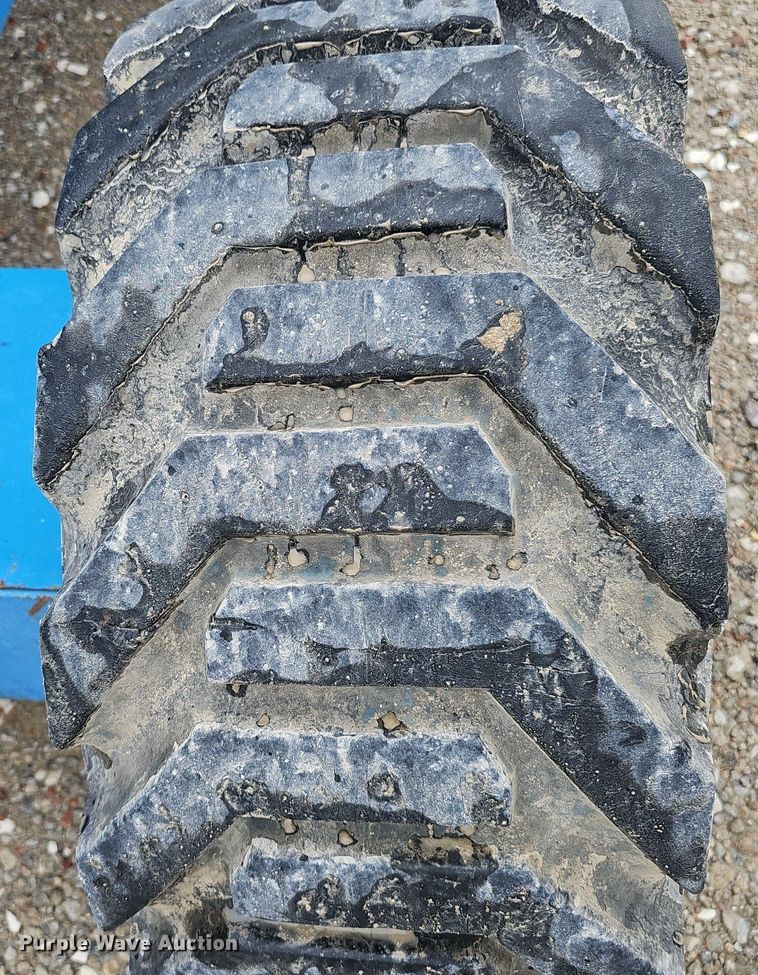 image for item DP0907 2008 Genie S-60 boom lift