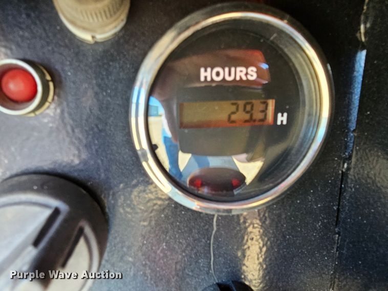 image for item DP0917 2013 DeSite DPH-10 vibratory screen