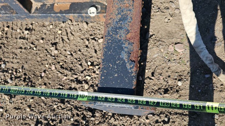 image for item DP0917 2013 DeSite DPH-10 vibratory screen