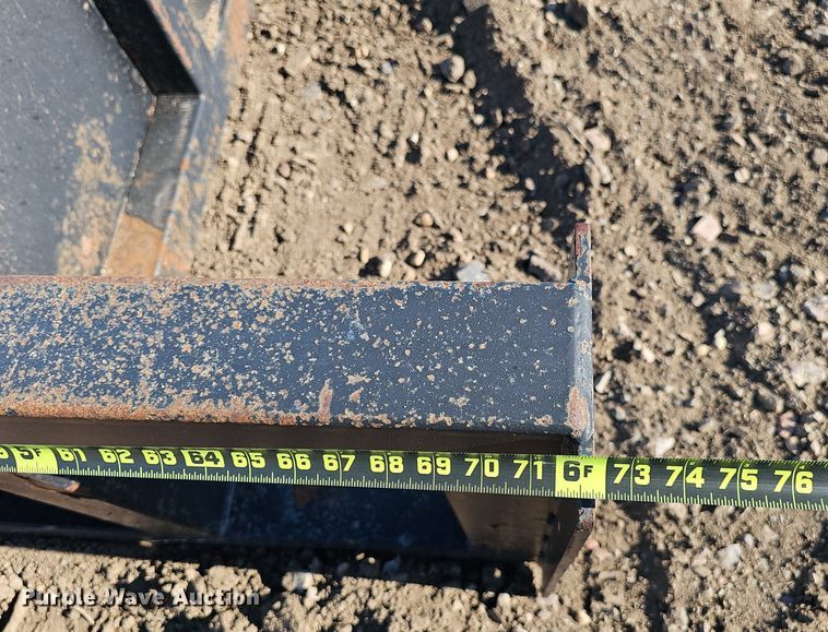 image for item DP0917 2013 DeSite DPH-10 vibratory screen