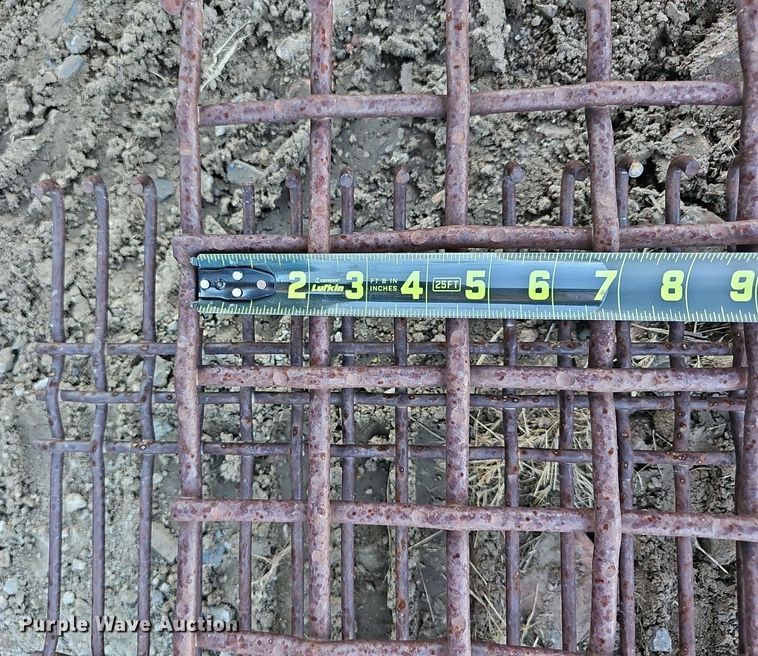 image for item DP0917 2013 DeSite DPH-10 vibratory screen