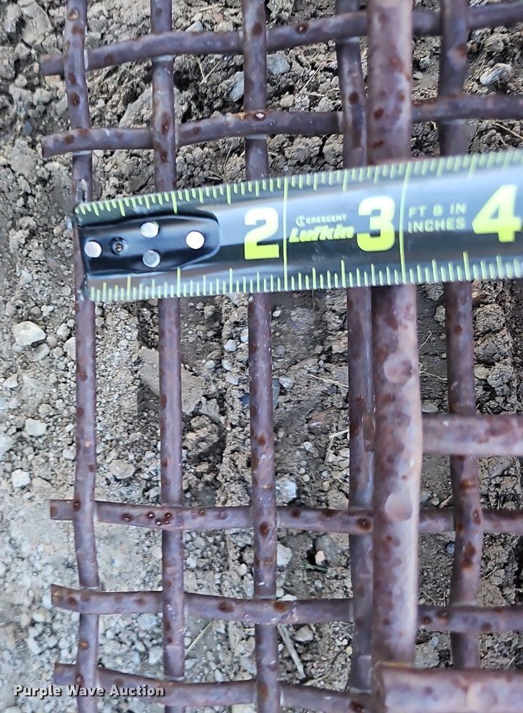 image for item DP0917 2013 DeSite DPH-10 vibratory screen