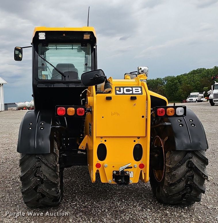image for item DP0926 2023 JCB 542-70AG telehandler