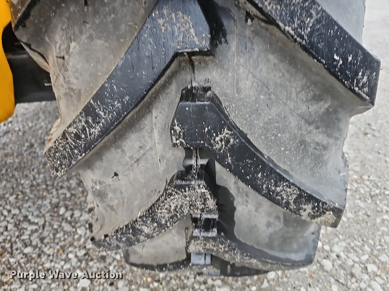 image for item DP0926 2023 JCB 542-70AG telehandler