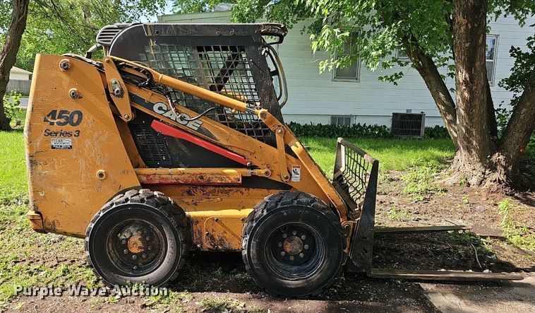 image for item DP0936 2010 Case 450 Series 3 skid steer loader