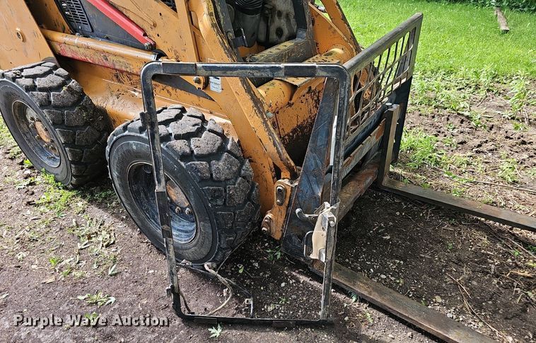 image for item DP0936 2010 Case 450 Series 3 skid steer loader