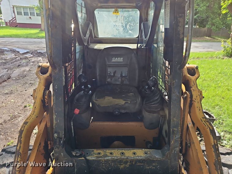 image for item DP0936 2010 Case 450 Series 3 skid steer loader