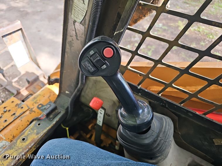 image for item DP0936 2010 Case 450 Series 3 skid steer loader