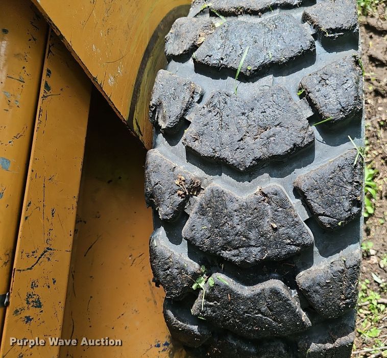 image for item DP0936 2010 Case 450 Series 3 skid steer loader