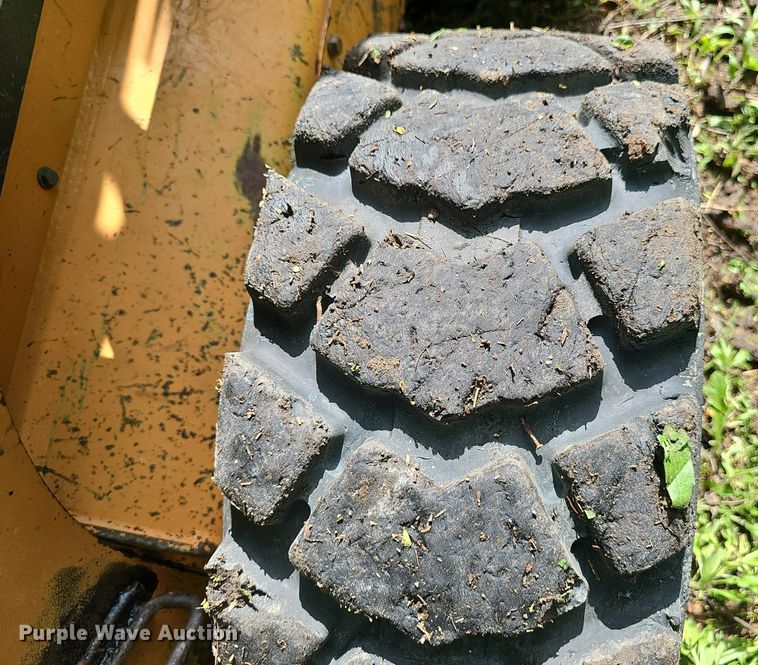 image for item DP0936 2010 Case 450 Series 3 skid steer loader