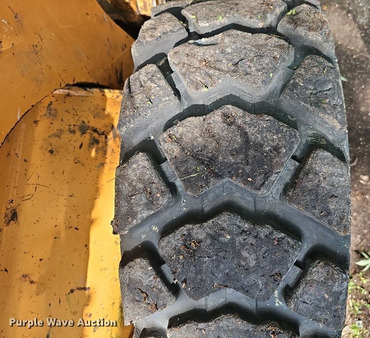 image for item DP0936 2010 Case 450 Series 3 skid steer loader