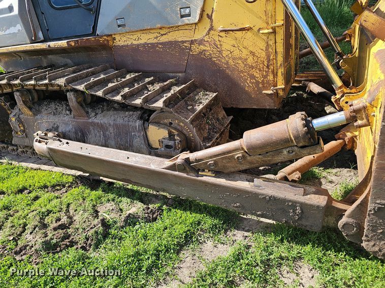 image for item DP6430 1998 Komatsu D65EX-12 dozer