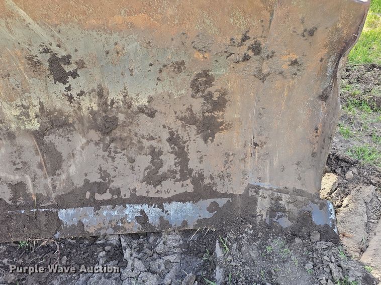 image for item DP6430 1998 Komatsu D65EX-12 dozer