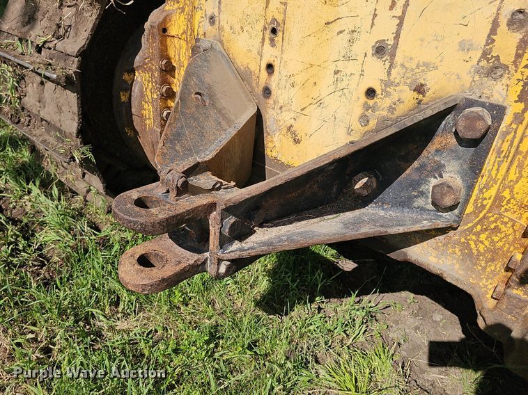 image for item DP6430 1998 Komatsu D65EX-12 dozer