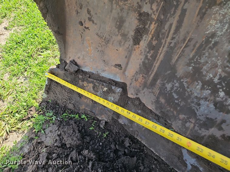 image for item DP6430 1998 Komatsu D65EX-12 dozer