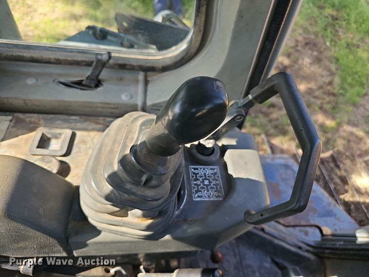 image for item DP6430 1998 Komatsu D65EX-12 dozer