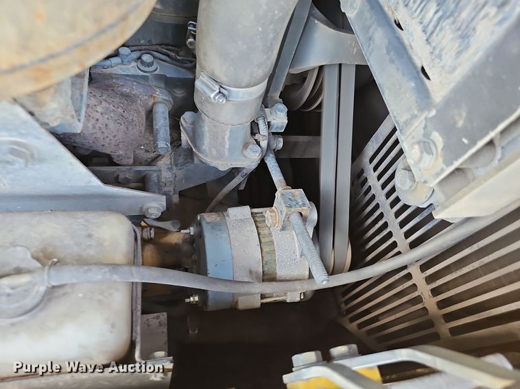 image for item DP6430 1998 Komatsu D65EX-12 dozer