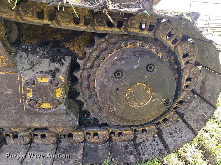 image for item DP6430 1998 Komatsu D65EX-12 dozer