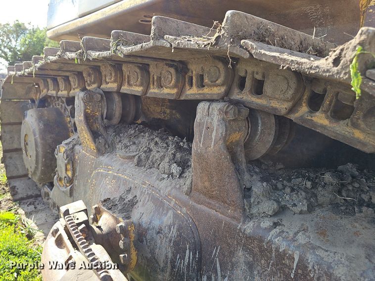 image for item DP6430 1998 Komatsu D65EX-12 dozer