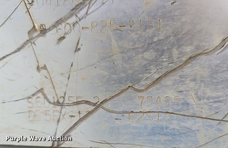 image for item DP6430 1998 Komatsu D65EX-12 dozer