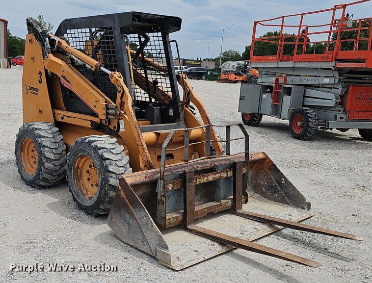 image for item DP6434 2002 Case 90XT skid steer loader
