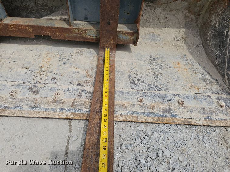 image for item DP6434 2002 Case 90XT skid steer loader