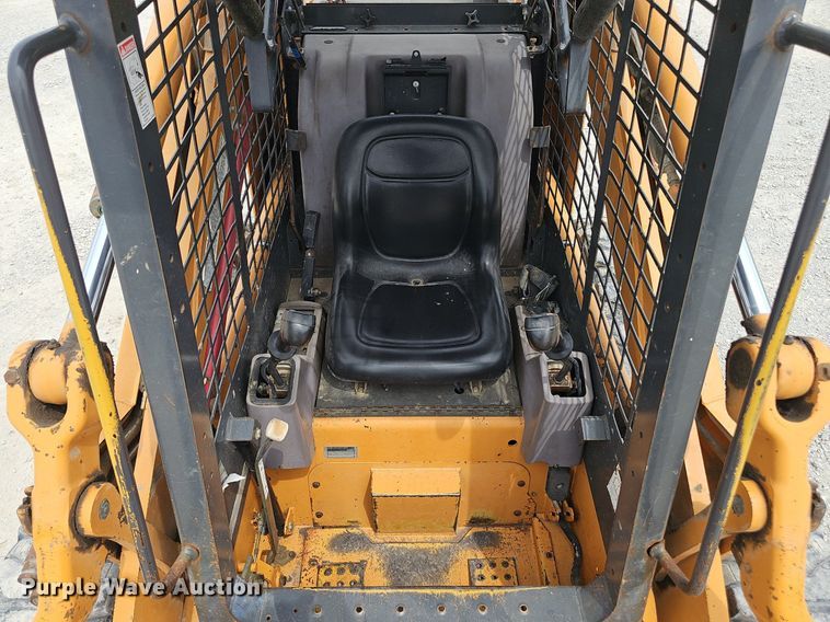 image for item DP6434 2002 Case 90XT skid steer loader