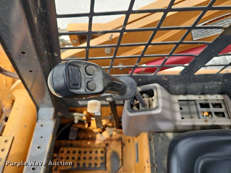 image for item DP6434 2002 Case 90XT skid steer loader