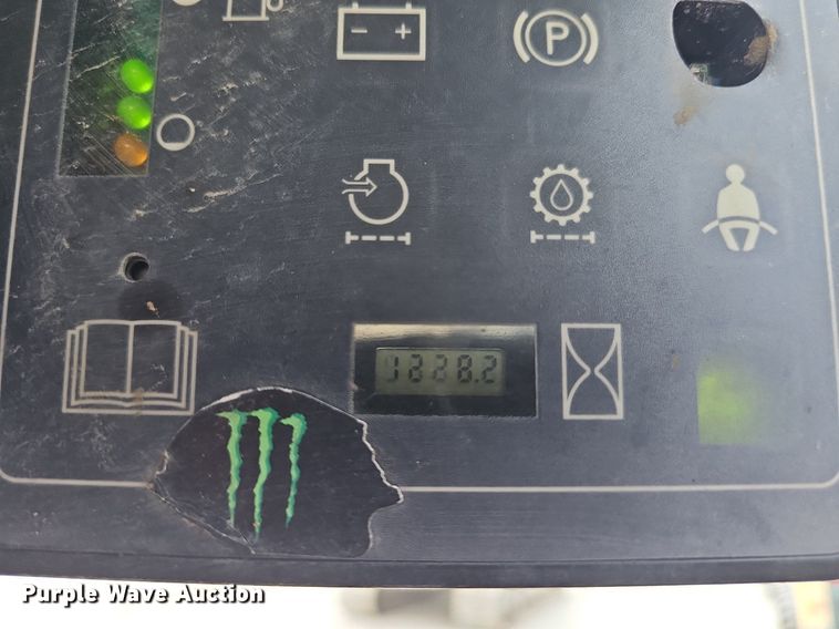 image for item DP6434 2002 Case 90XT skid steer loader