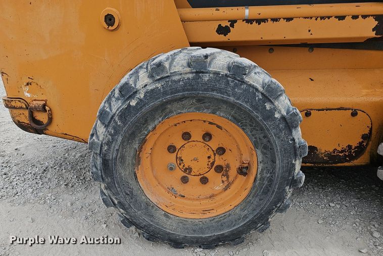 image for item DP6434 2002 Case 90XT skid steer loader
