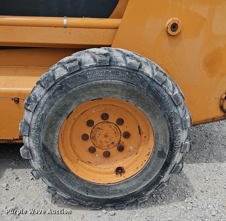 image for item DP6434 2002 Case 90XT skid steer loader