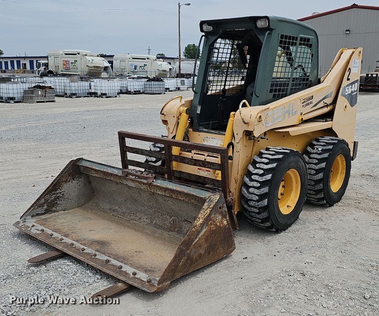 image for item DP6435 2004 Gehl 5640 skid steer loader