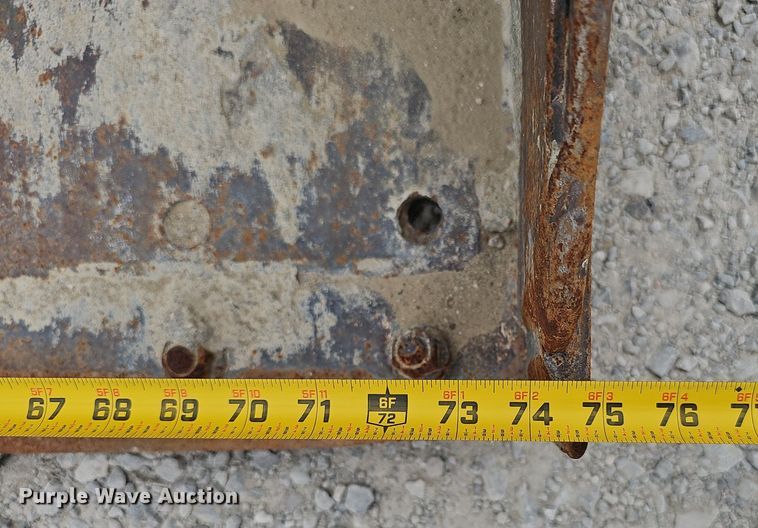 image for item DP6436 2005 Gehl 5640 skid steer loader