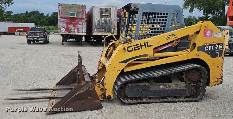 image for item DP6437 2010 Gehl CTL75 tracked skid steer loader