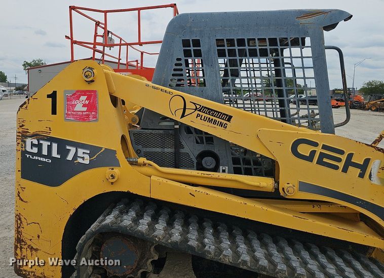 image for item DP6437 2010 Gehl CTL75 tracked skid steer loader