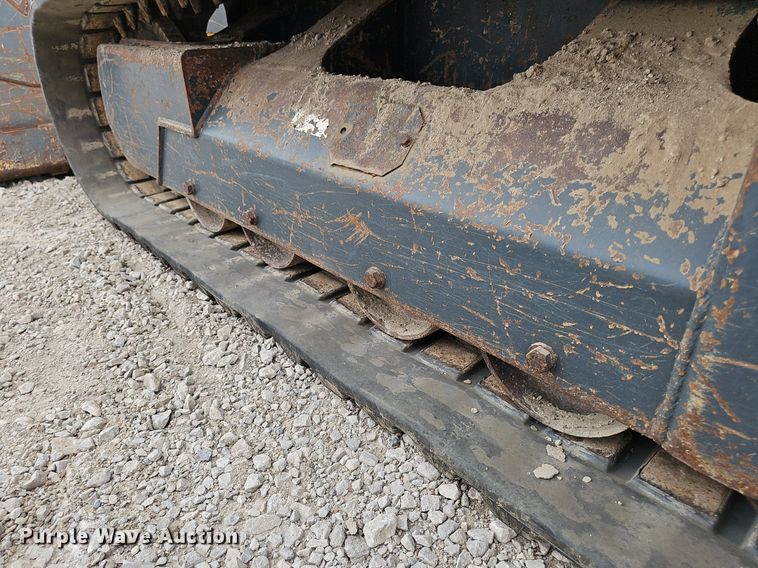 image for item DP6437 2010 Gehl CTL75 tracked skid steer loader