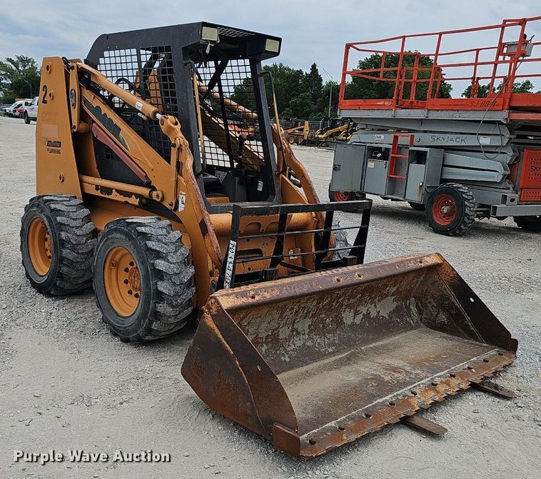 image for item DP6438 2003 Case 90XT skid steer loader