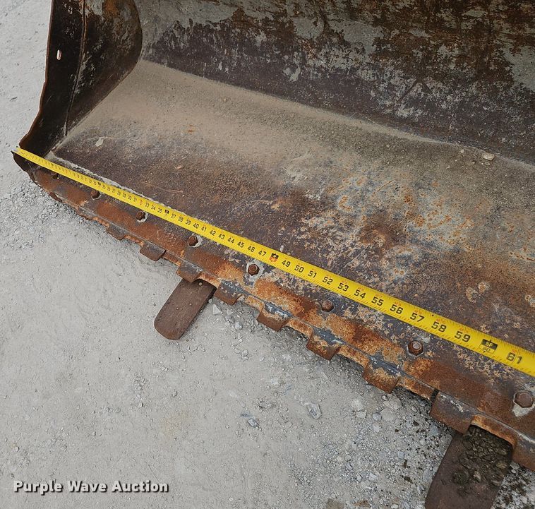 image for item DP6438 2003 Case 90XT skid steer loader