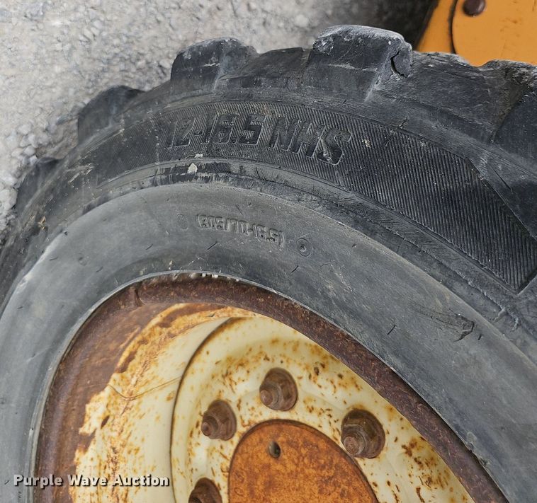 image for item DP6438 2003 Case 90XT skid steer loader