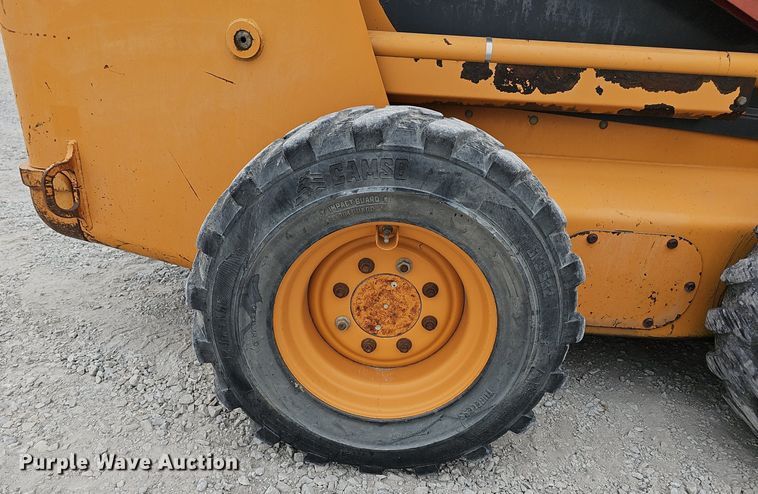 image for item DP6438 2003 Case 90XT skid steer loader