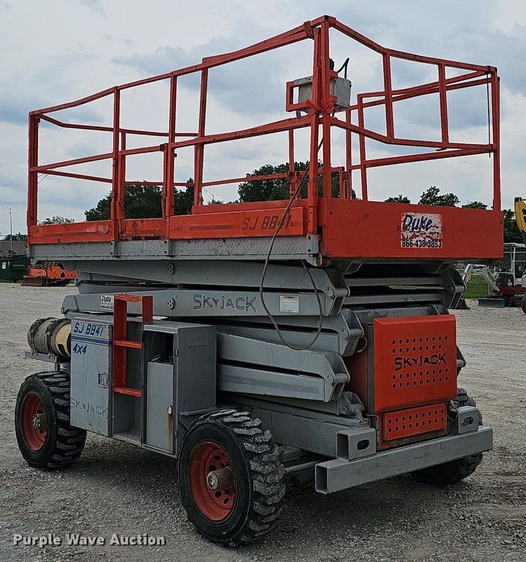image for item DP6439 1996 Skyjack SJ8841 scissor lift