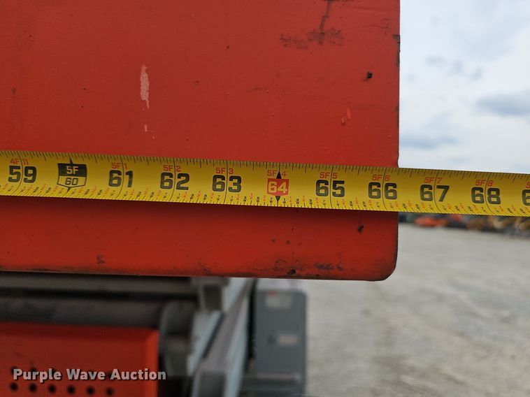 image for item DP6439 1996 Skyjack SJ8841 scissor lift