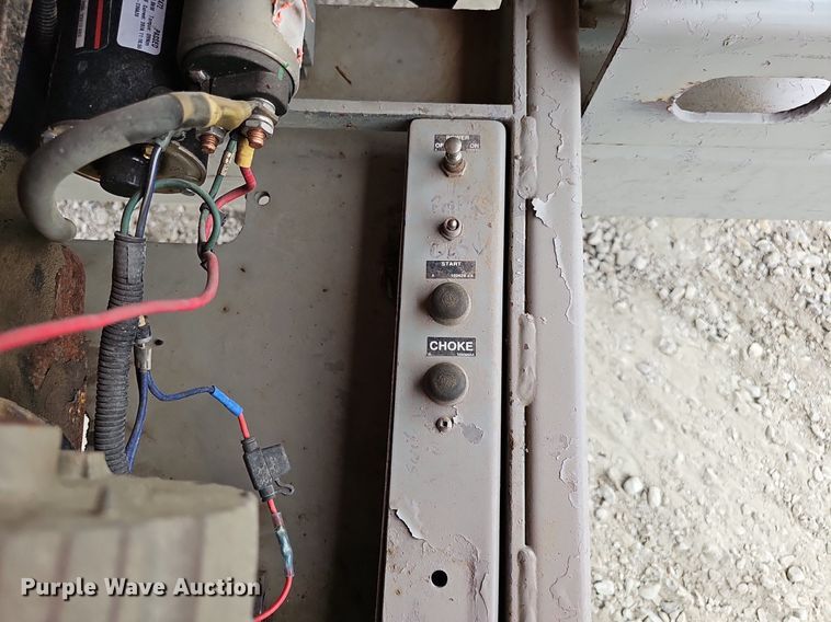 image for item DP6439 1996 Skyjack SJ8841 scissor lift