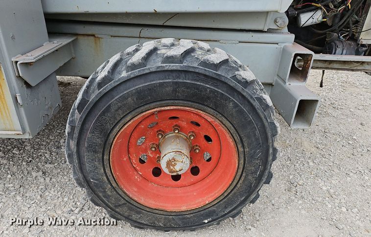 image for item DP6439 1996 Skyjack SJ8841 scissor lift