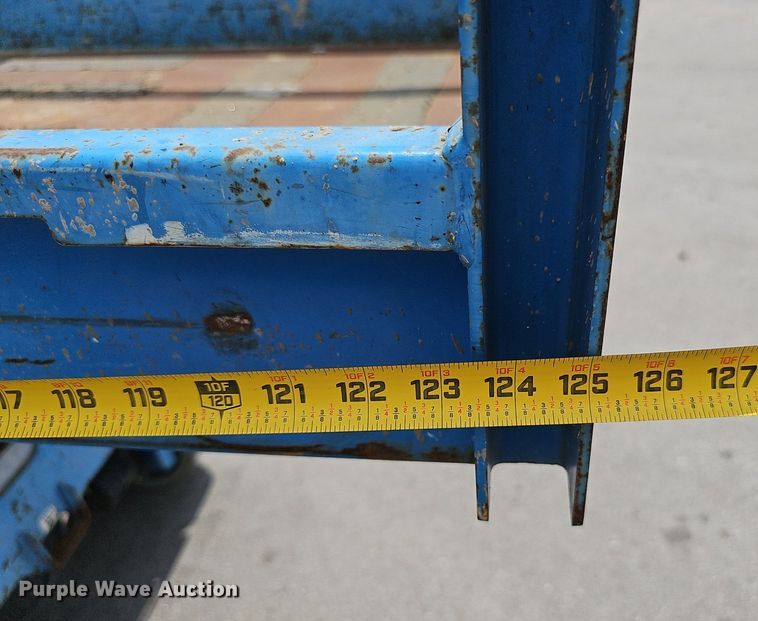 image for item DP6449 2011 Genie GS-2646 scissor lift