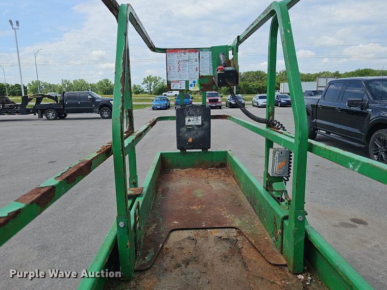 image for item DP6450 Genie GS-1930 scissor lift