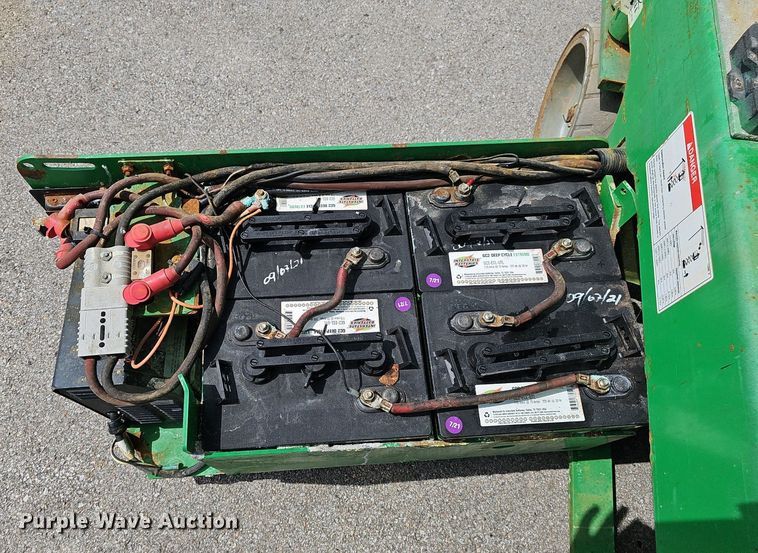 image for item DP6450 Genie GS-1930 scissor lift