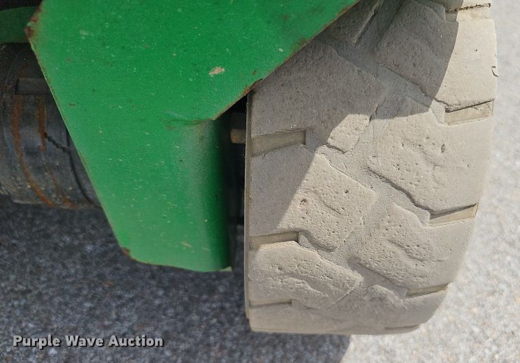 image for item DP6450 Genie GS-1930 scissor lift