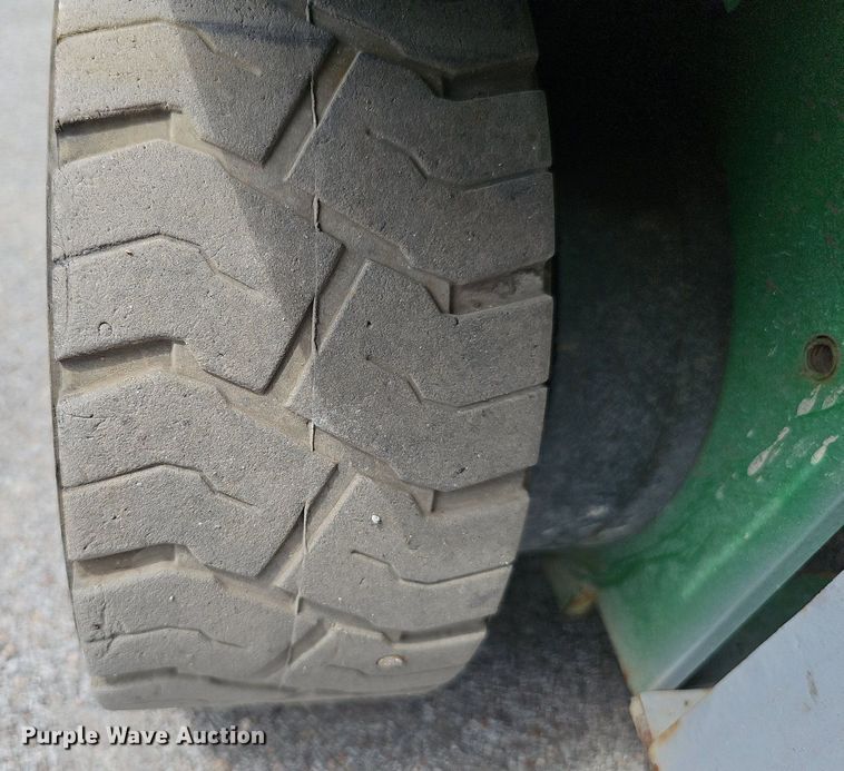 image for item DP6450 Genie GS-1930 scissor lift