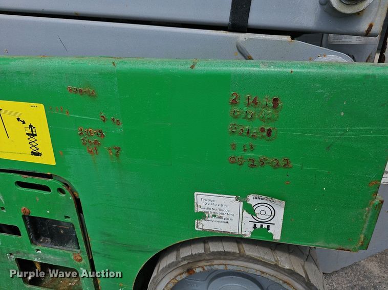 image for item DP6450 Genie GS-1930 scissor lift